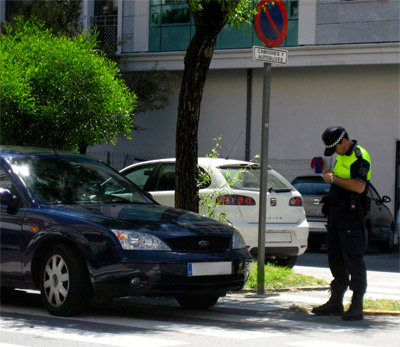 policia-multa