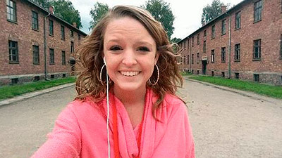 selfie-auschwitz