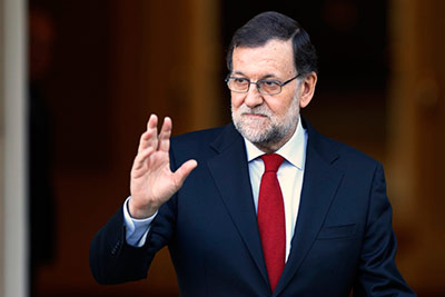 rajoy-saluda