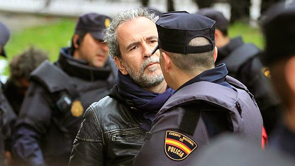 willy-toledo-policia