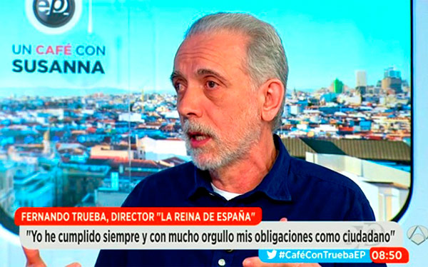 trueba-espejo-publico