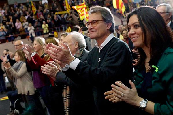 artur-mas-marcela-topor