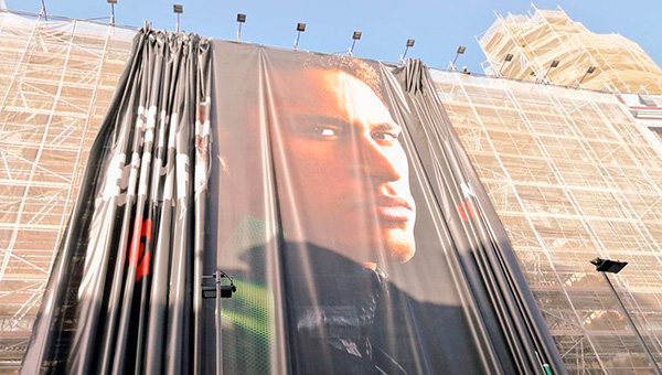 Publicidad de Neymar en El Corte Inglés Portal de l''Angel. Foto: @silviofalcon neymar-corte-ingles