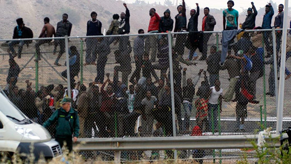 vallas-inmigrantes