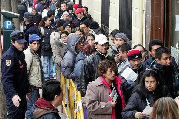 inmigrantes-cola