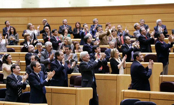 senadores