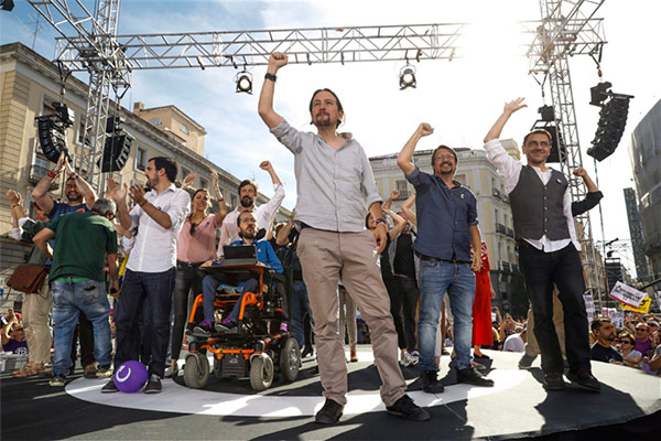podemos-hayqueecharlos