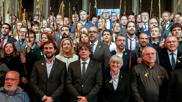 puigdemont-alcaldes-belgica
