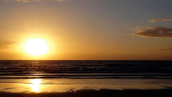 playa-sol-bajo