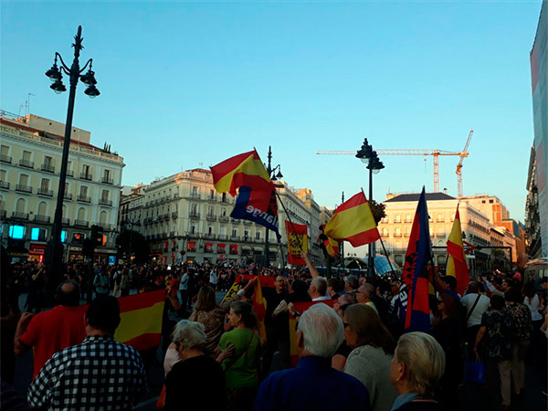 falange-puerta-del-sol