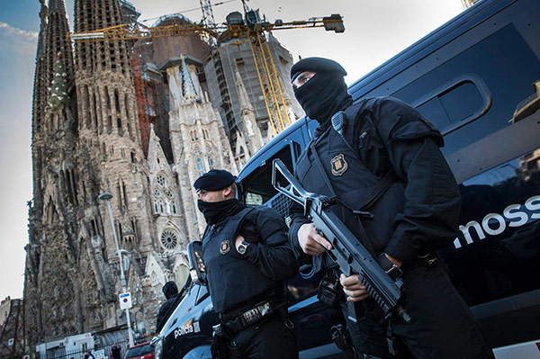 mossos-sagrada-família