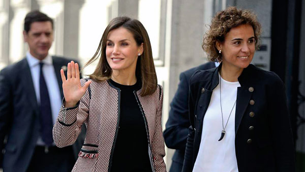letizia-abucheos