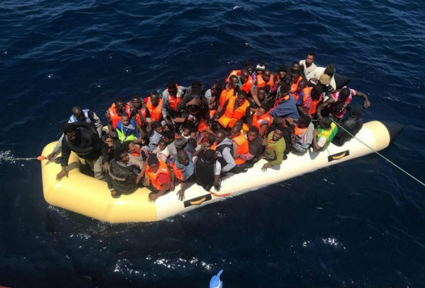 rescatados 477 inmigrantes
