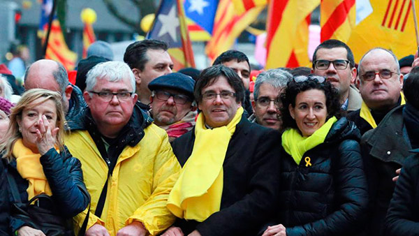 color-amarillo-independentistas