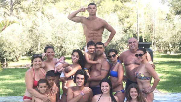 cristiano vacaciones familia