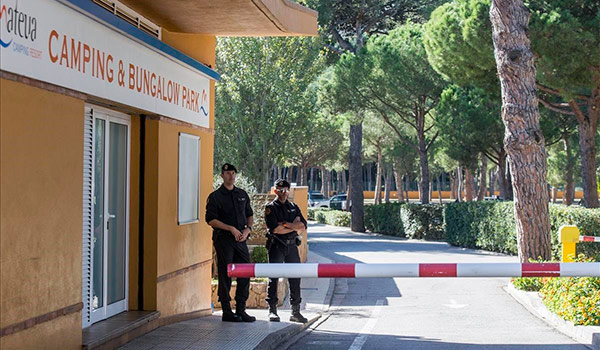 camping lescala guardia civil