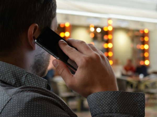 telefono movil personas mayores
