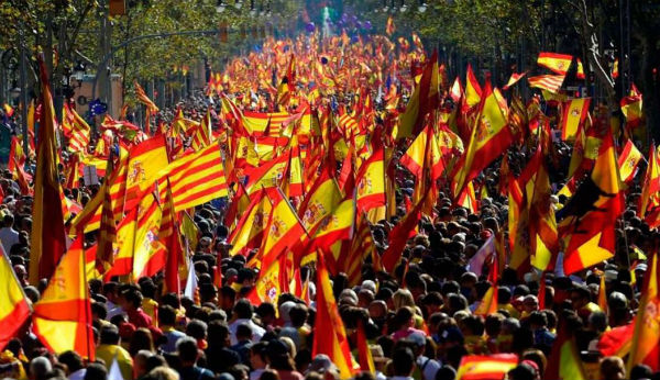 banderas espana barcelona