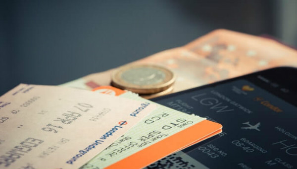 documentos vuelo dinero