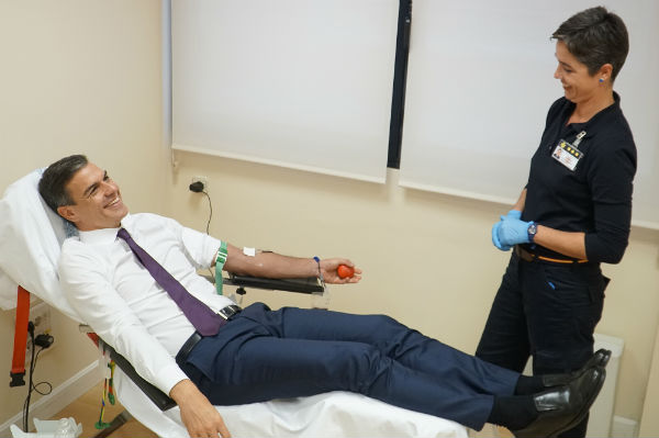 pedro sanchez sangre