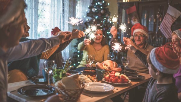 cena nochebuena familia