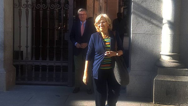 carmena renuncia acta