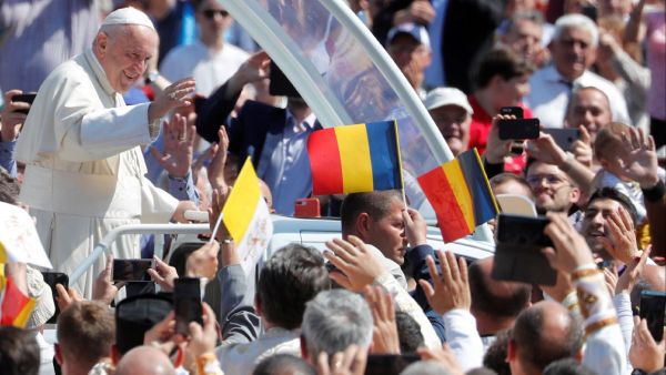 papa francisco gitanos