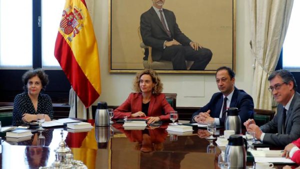 mesa del congreso batet