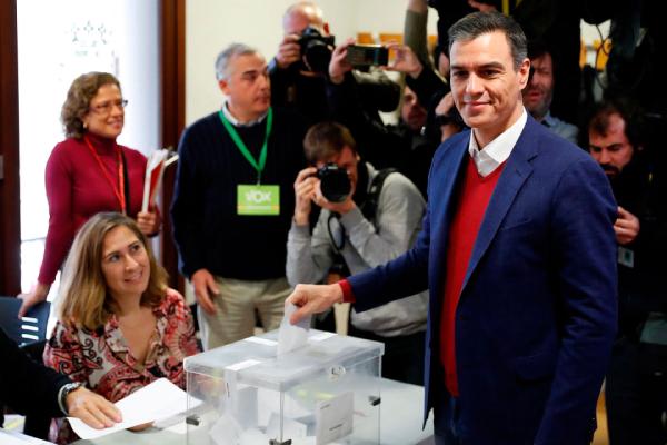 pedro sanchez vota