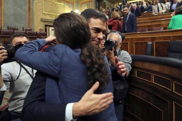 iglesias sanchez abrazo