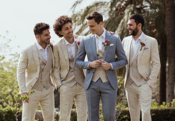 traje novio hockerty
