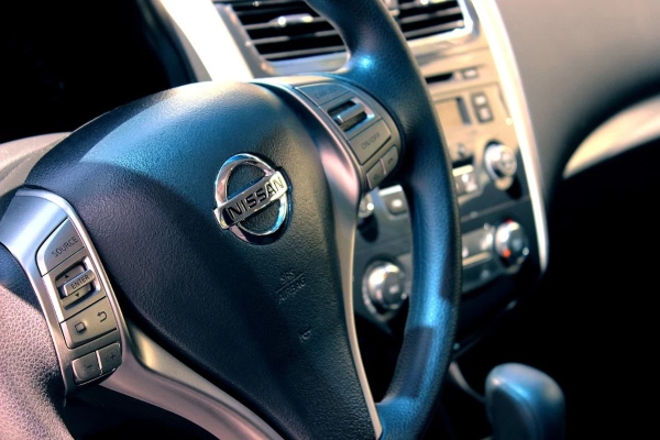 renting volante nissan