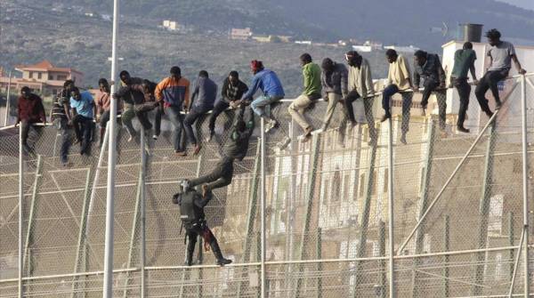 valla melilla