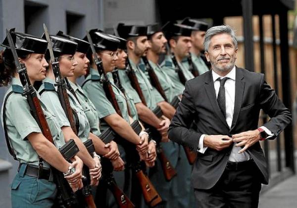 ministro guardia civil