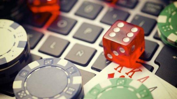 poker dados portatil