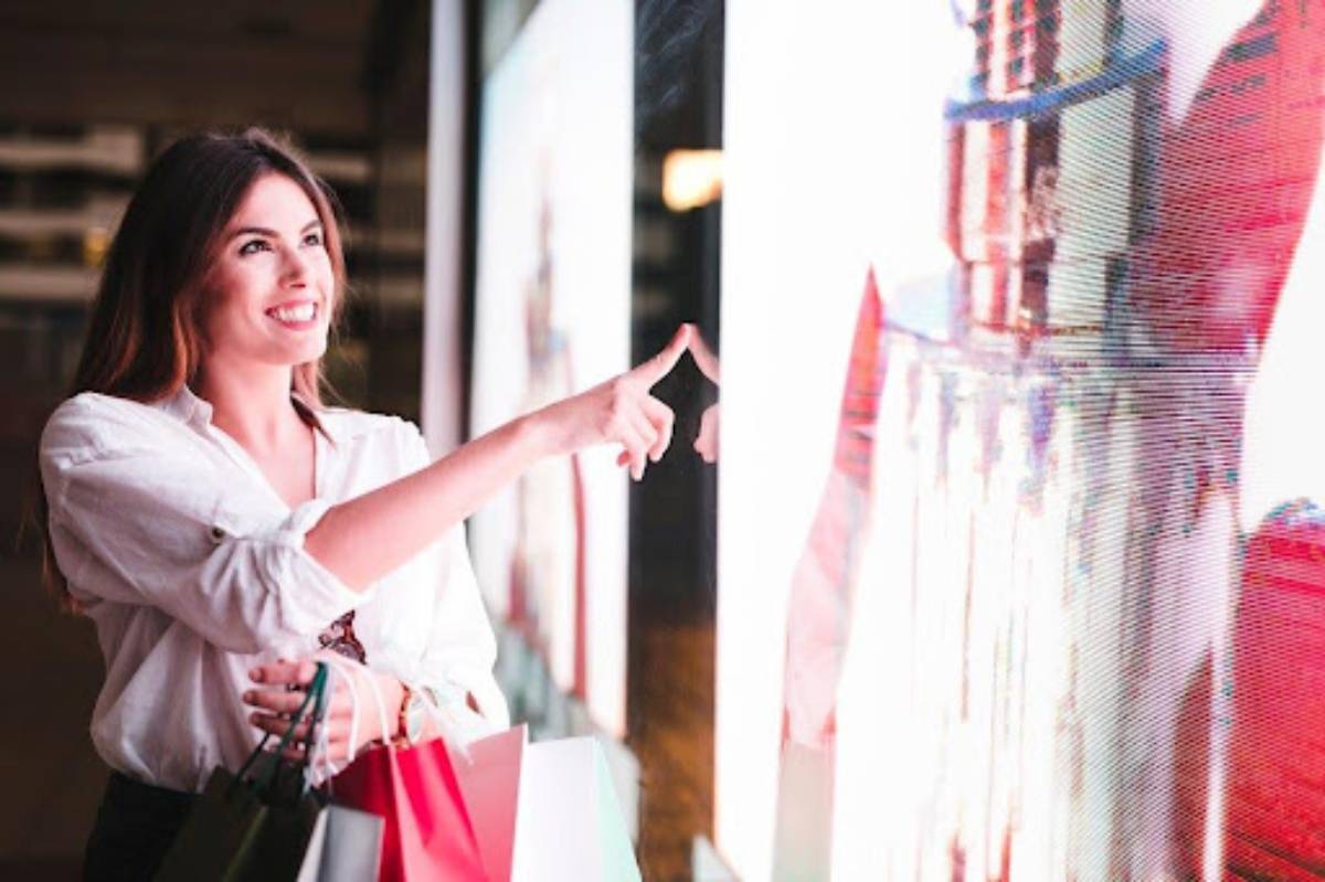 mujer compras