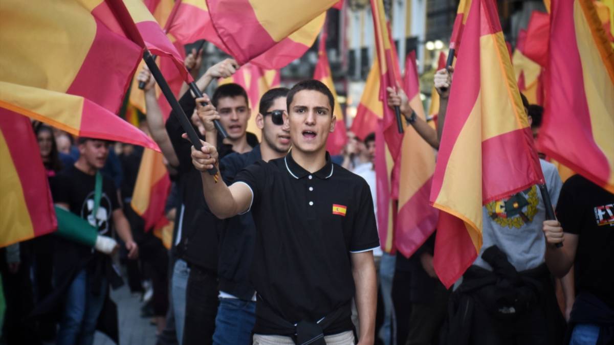 jovenes espanoles